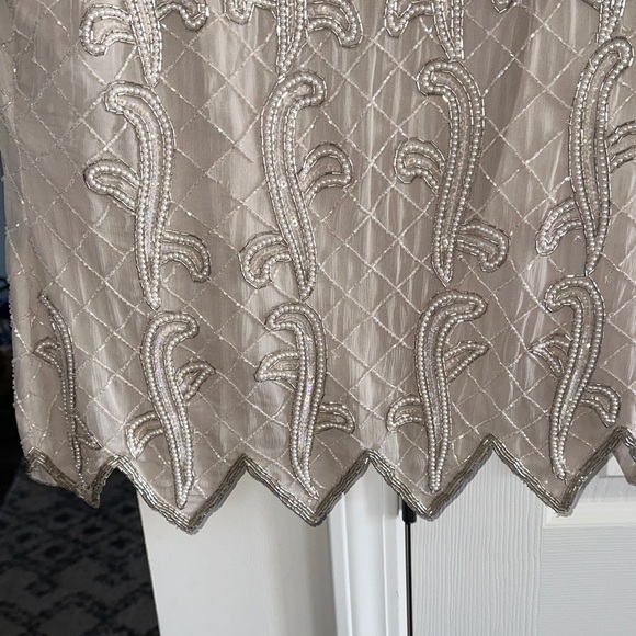 Papell Boutique Cream Beaded Blouse 100% Silk - Picture 4 of 8